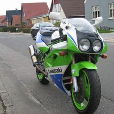 Kawasaki ZXR 750