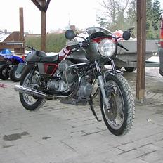 Moto Guzzi 750-s3