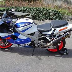 Suzuki TL1000R