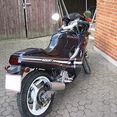 Suzuki GSX-R 250 (SOLGT)