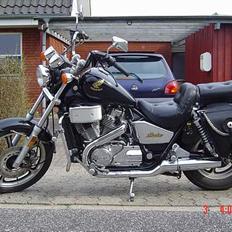 Honda VT 700 shadow