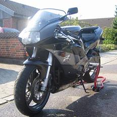 Suzuki GSX400R (GK76A) SOLGT