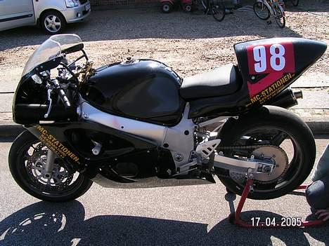 Suzuki GSX R 600 billede 4