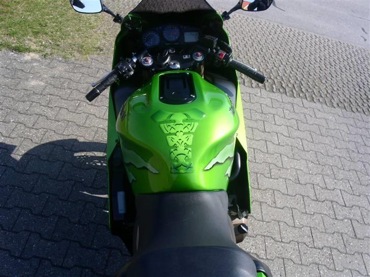 Kawasaki ZX12R (SOLGT!) billede 5