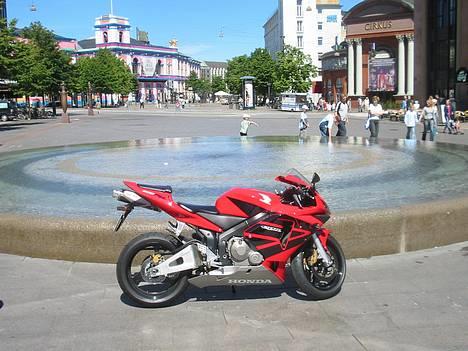 Honda CBR 600 RR KBH solgt billede 11