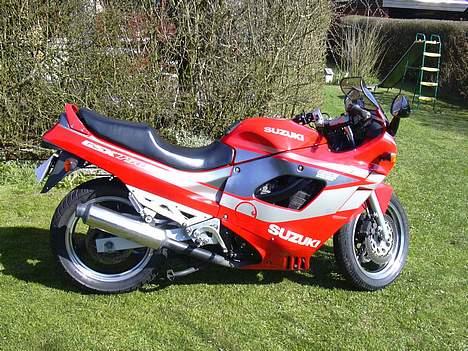 Suzuki GSX750F billede 4