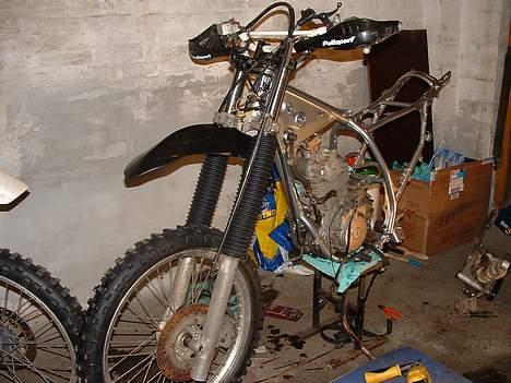 Suzuki DR350S ¤ SOLGT ¤ - aaahhhh, min dejlige acerbis forskærm billede 4