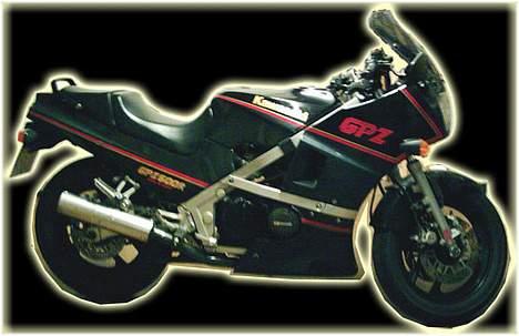 Kawasaki GPZ 600 R  billede 1