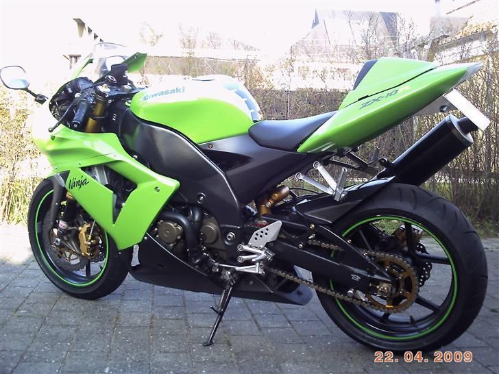 Kawasaki ZX10R - Ano 2009. Km på klokken "kun" 15000  billede 1