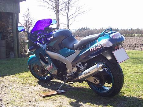 Kawasaki ZZR 1100 ----SOLGT---- billede 4