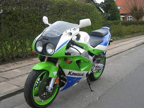 Kawasaki ZXR 750 billede 2