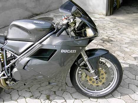 Ducati 748 billede 4