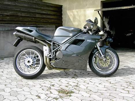 Ducati 748 billede 5