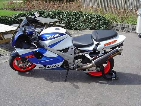 Suzuki TL1000R billede 2