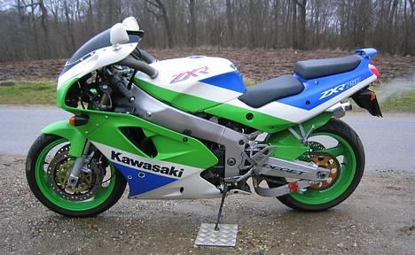 Kawasaki ZXR 750 J billede 9