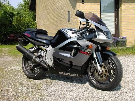 Suzuki SOLGT Gsx r 750 billede 2