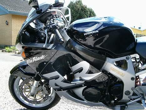 Honda fireblade 900 RR billede 6