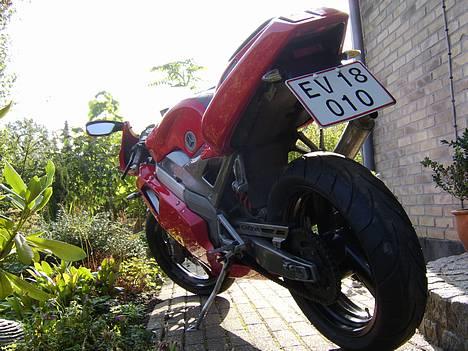 Cagiva Mito 125 [ SOLGT ] - Mitoen som den står nu er tilsalg. Med nye blinkere, kædeskærm, kædekit osv. billede 6