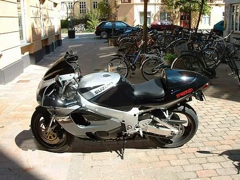 Suzuki GSX-R 750 billede 6