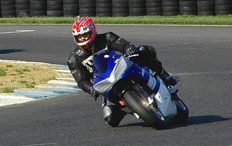 Yamaha R1 - Val de Vienne 2006 billede 9