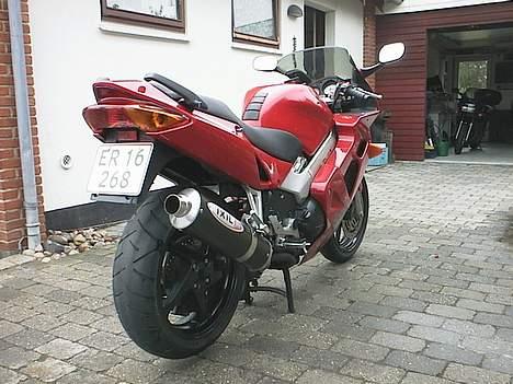 Honda VFR 800 billede 2