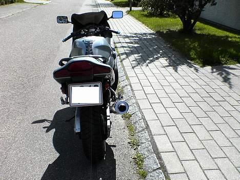 Suzuki RF 600 R billede 6