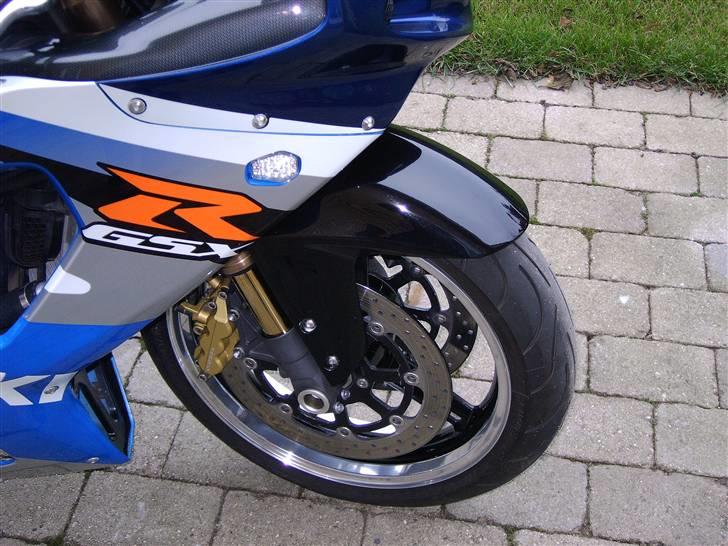 Suzuki GSXR (solgt) - poleret kædeskærm i alu. billede 3