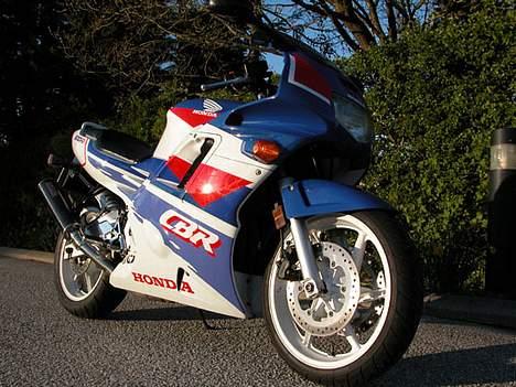 Honda CBR 600 F2 *SOLGT* billede 2