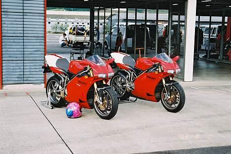 Ducati 748 årg. billede 14