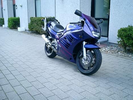 Suzuki RF900TilSalg              billede 1