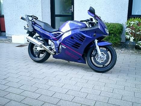 Suzuki RF900TilSalg              billede 2