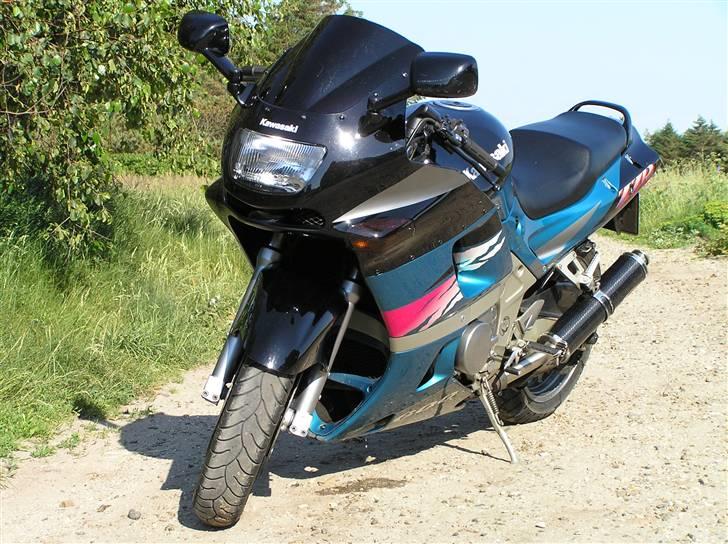 Kawasaki ZZR 600 (solgt) billede 2