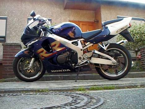 Honda CBR 900 FireBlade "SOLGT" billede 1