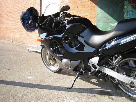 Suzuki GSX 750 F billede 3