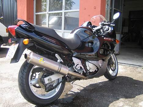 Suzuki GSX 750 F billede 4