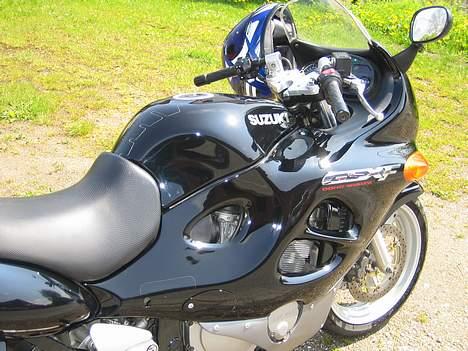 Suzuki GSX 750 F billede 5