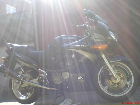 Suzuki GSXF 600 | RANDERS |SOLGT - og den åbenbarede sig..................................... billede 1