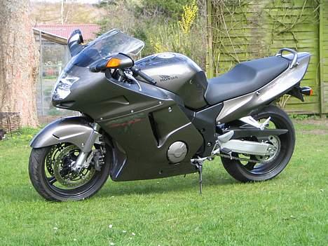 Honda CBR 1100XX Super Blackbird billede 13