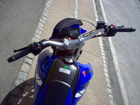 Yamaha XT660X **SOLGT** - Fatbar, kan kun anbefales til alle xt-kører. Gør kørerstillingen mere afslappet. hævet ca. 2 cm.  billede 4