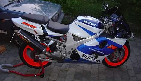 Suzuki TL1000R billede 8