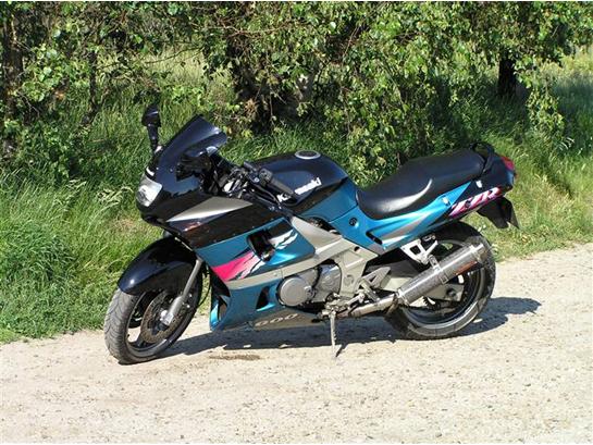 Kawasaki ZZR 600 (solgt) - !!Kawa rules!! billede 1