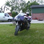 Suzuki GSX-R 750