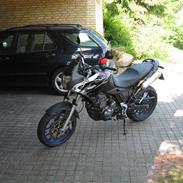 Aprilia Pegaso Strada