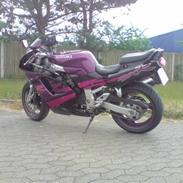 Suzuki GSXR 750 RW