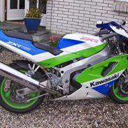 Kawasaki zxr 750