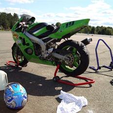 Kawasaki ZX6R *Bane*