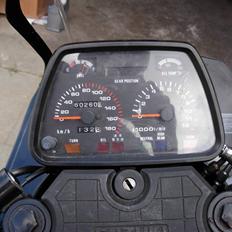 Suzuki gsx 750 es