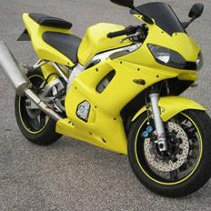 Yamaha r6 smadret