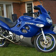 Suzuki GSX 600F