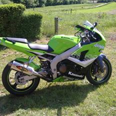 Kawasaki Ninja ZX6R